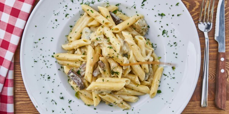 Enhance Your Pasta Cooking Skills: 5 Expert Tips from Bobby Flay