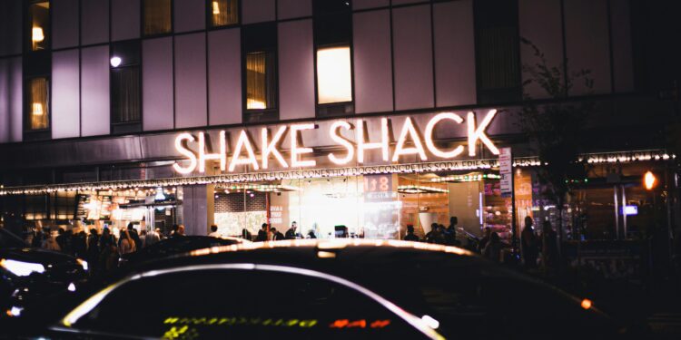 Shake Shack Offers Free Burgers in Honor of Lengthy Oscars Runtime